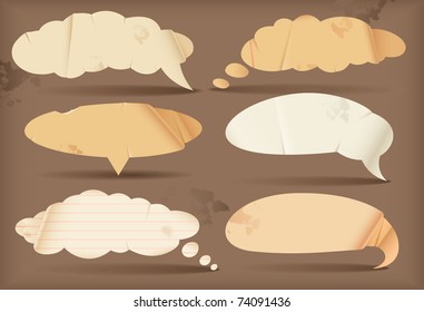 Bulles de discours sur papier
