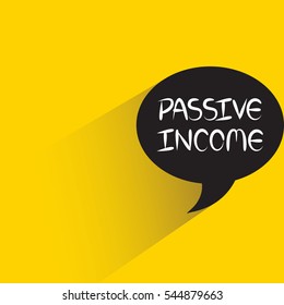 passive income speech bubble on yellow background
