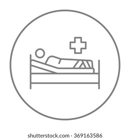 Paciente en el icono de la línea de cama.