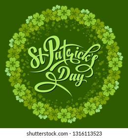 Patrick day round frame with clovers and text St Patricks day