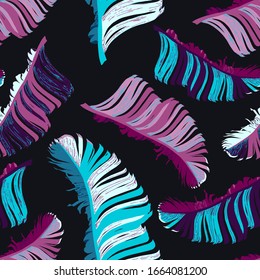 Patrón de hojas abstractas de banano coloreadas. Hojas de color rosa azul sobre fondo negro. Patrón transparente para diferentes superficies.