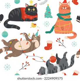 Patrón con gatos de Navidad. Elemento de diseño para imprimir en tela, envoltura de regalo. Vacaciones de invierno, cultura y tradiciones. Los gatitos juegan con guirnaldas y sombrero santa. Dibujo vectorial plano de dibujos animados