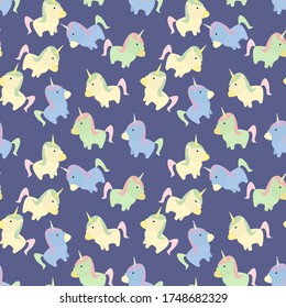 Muster-Design mit süßen, unicornfarbenen Ornamenten