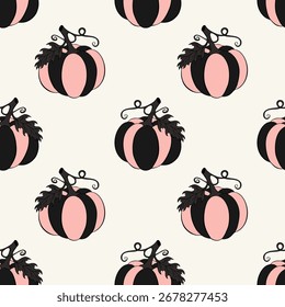 Muster mit handgezeichneten Halloween gestreiften Kürbissen, rosa und dunkelgrau. Auf cremebeigem Hintergrund. Vektorgrafik