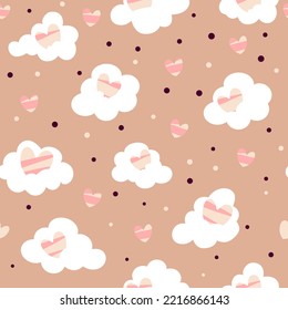 Patrón de corazones y nubes sobre un fondo beige. Patrón de corazones bonitos.