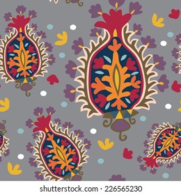 Pattern with pomegranate