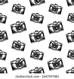 pattern seamless of camera in style vintage, retro, engraved. - vector illustrations