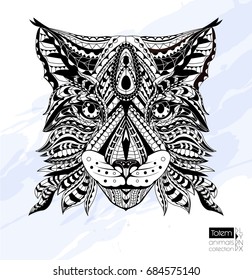 Patterned head of lynx / wild cat. Black white zentangle animal. African / indian / totem / tattoo design. T-shirt, bag, postcard, poster design