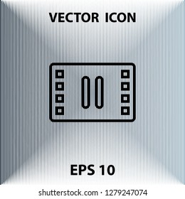 Pause sign, vector outline icon
