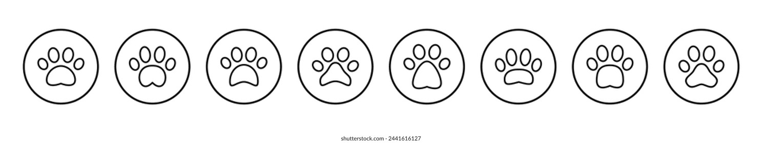 Paw icon vector illustration. paw print sign and symbol. dog or cat paw