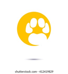 Paw Print icon. Vector.