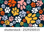 Cat’s paws seamless pattern spray paint vector. Spray paws paint pattern. Hand drawn colorful paw prints. Cute paw cat seamless pattern. Colored foot prints. Pattern hand drawn colorful paw prints.