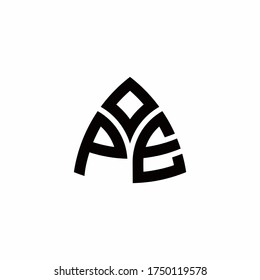 Logo de monograma PE con plantilla de diseño de estilo triangular moderna aislado en fondo blanco