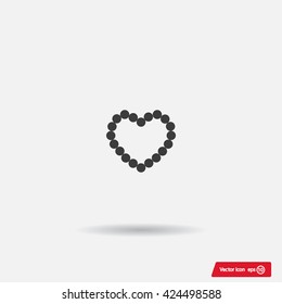 Pearl beads as heart 