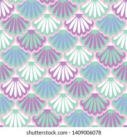 Pearly seamless pattern. Fresh summer background. Colorful vector illustration.