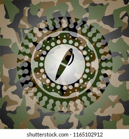 pen icon on camo texture