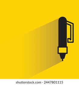 pen icon with shadow on yellow background