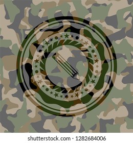 pencil icon on camo pattern