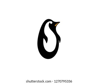 penguin logo vector icon illustration design 