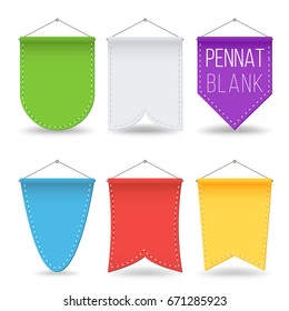 Vector de juego en blanco Pennant. Coloridas Pancartas Vacías En La Pared. Ilustración de maqueta aislada