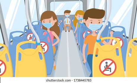 Personas con mascarilla azul viajando en autobús con asientos sin NINGÚN SEÑAL DE SITIO. Respetando el aislamiento social, sentados en los asientos designados para mantener una distancia segura para evitar el contagio. Imagen del vector