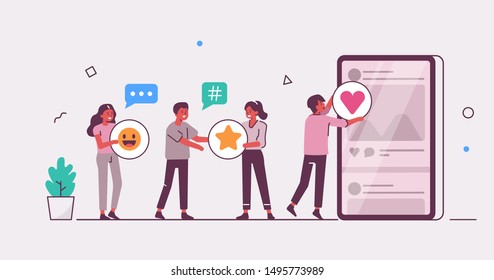 
People characters share likes, comments in social media app. Refer a friend promotion program. Referral marketing and social media concept. Flat cartoon vector illustration isolated.
