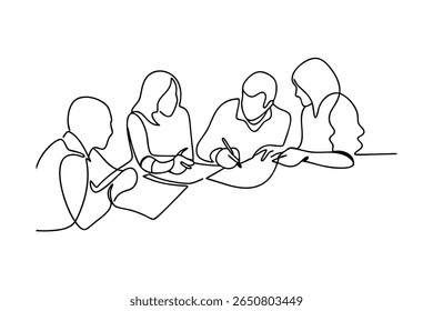Pessoas colaborando em uma reunião de colaboração de mesa