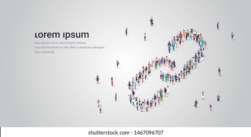 People Crowd Gathering In Link Icon Shape Social Media Community Concept Different Occupation Employees Group Standing Together Full Length Horizontal Copy Space
