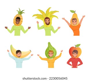 Gente con toallas de fruta ambientada. Hombres y mujeres con piña, pera, avatar, banana, vestuario de manzanas caricatura ilustrativa vectorial