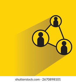 ícone de rede de pessoas com sombra no plano de fundo amarelo