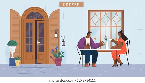 Personas en el café callejero zona de estar al aire libre del restaurante de la ciudad. Amigos en la mesa de café afuera de la cafetería. Pareja hablando, sentada en la terraza de la cafetería de verano. Encuentro de hombres y mujeres en la cafetería