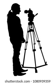 Personas y operador de cámaras de televisión con fondo blanco