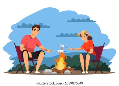 Gente viajando en aventura, asando malvaviscos en fogata. Pareja haciendo senderismo en el bosque, sentada, cocinando comida y descansando juntos en la hoguera. Ilustración del vector de la escena exterior turística.