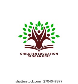 Árvore de pessoas com modelo de vetor de design de logotipo de combinação de Livro. Vetor de design de logotipo de educação de pessoas. Ícone de logotipo de formação educacional