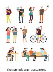Personas que usan teléfonos celulares, internet móvil y concepto vectorial de adicción a los smartphones. Caracteres vectoriales de dibujos aislados. Hombre y mujer usando ilustración de smartphone
