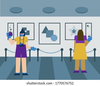 
People visit the picture gallery with masks, 
life after quarantine. 
Girls in medical masks in the gallery.