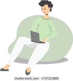 
Personas que juegan laptops con diseños planos