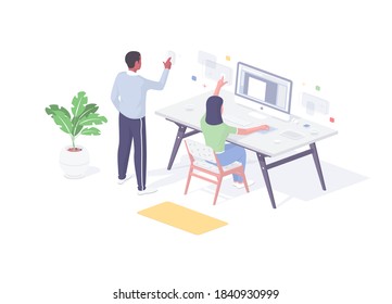 La gente trabaja con paneles de realidad aumentados como ilustración isométrica. Caracteres masculinos y femeninos programados con innovadores programas en línea. Modernas nuevas tecnologías de modelado diseño vector realista.