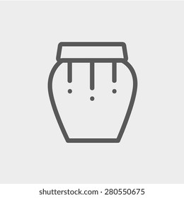 Icono de percusión línea delgada para la web y el móvil, moderno diseño minimalista plano. Icono vector de gris oscuro sobre fondo gris claro.