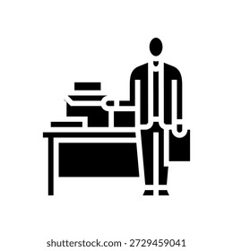 Persona que embala los artículos del escritorio en un Vector del icono del glifo de la caja. Persona que embala los artículos del escritorio en una muestra de la caja