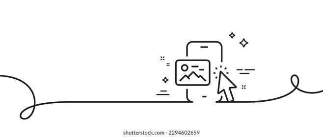Icono de línea de imagen de teléfono. Una línea continua con curl. Signo de aplicación de Smartphone. Símbolo del dispositivo móvil del teléfono móvil. Cinta de esquema simple de imagen telefónica. Patrón de curva de bucle. Vector