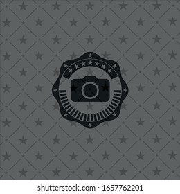 Fotokamerasymbol in dunklem Emblem