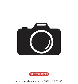 Photo camera icon, camera isolated on white background, photography business concept, Vector illustration