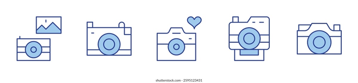 photo camera, camera. Camera Icon vector illustration. Line Duotone style. Editable stroke.