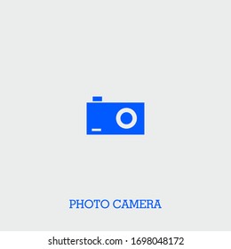 photo camera icon. photo camera vector on gray background