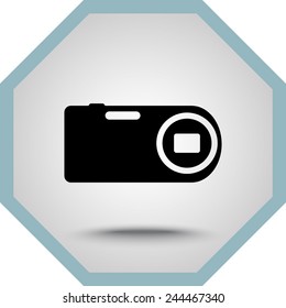 Photo camera sign icon, vector illustration. Flat design style 