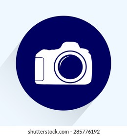 Photo camera sign icon, vector illustration. Flat design style 
