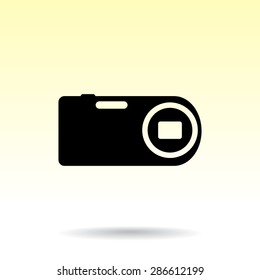 Photo camera sign icon, vector illustration. Flat design style 