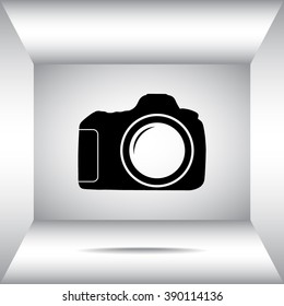 Photo camera sign icon, vector illustration. Flat design style 