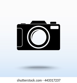 Photo camera sign icon, vector illustration. Flat design style 